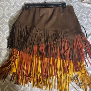Fashion Nova cute Fall 🎃 Fringe Skirt